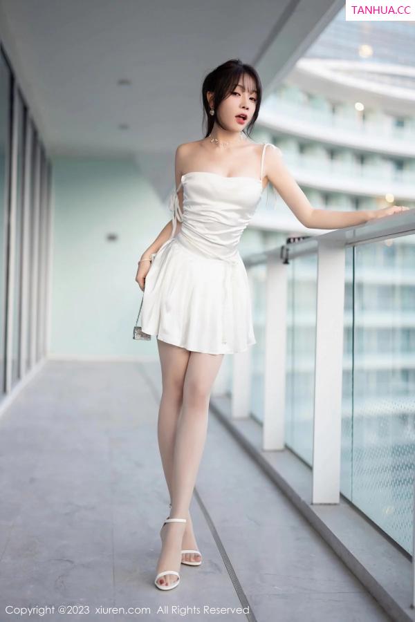 陈芝 芝芝Booty [XiuRen]高清写真图 2023.12.29 No.7889 徐莉芝Booty 丝袜美腿第13张图片